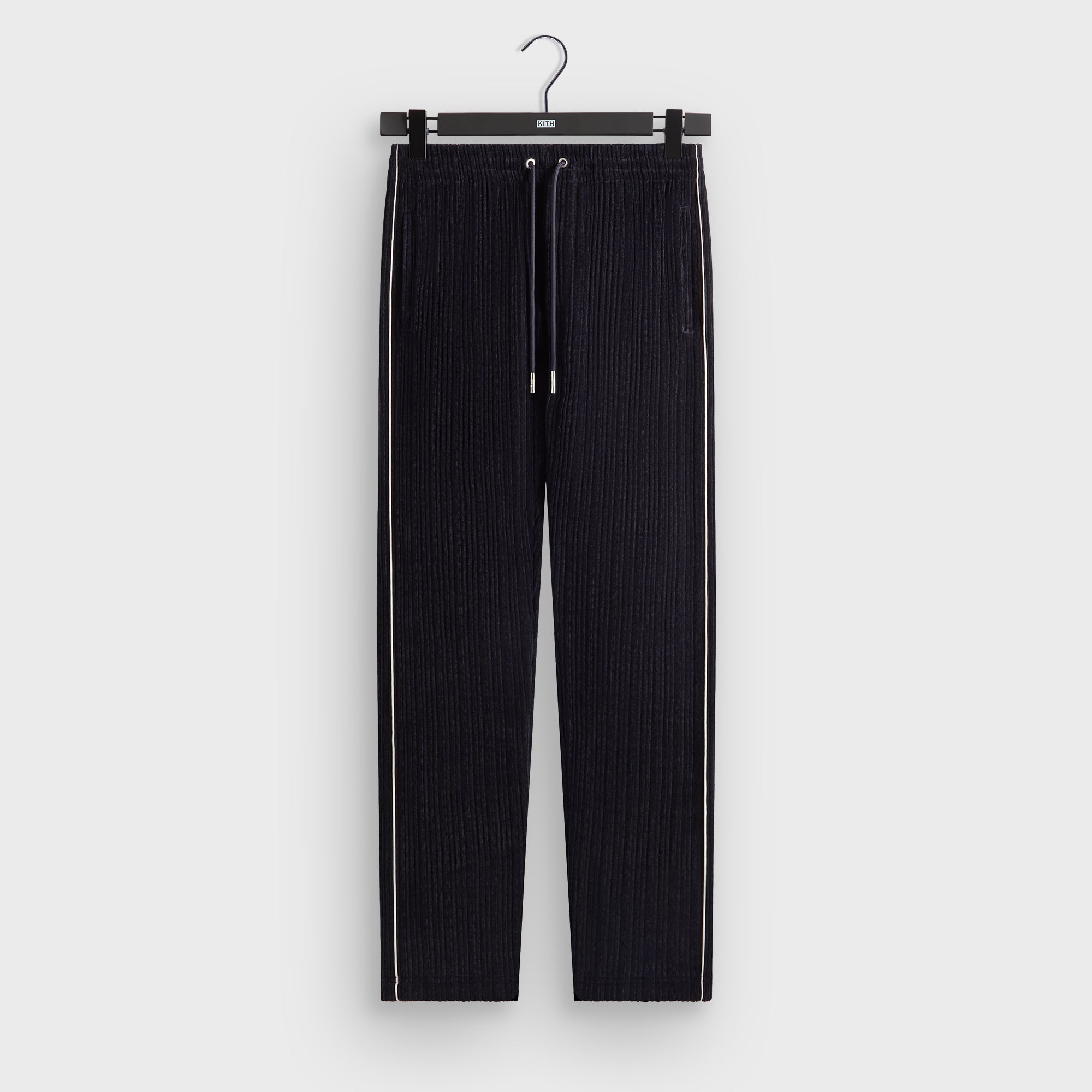 Kith Velvet Corduroy Damon Track Pant - Ink – Kith Japan