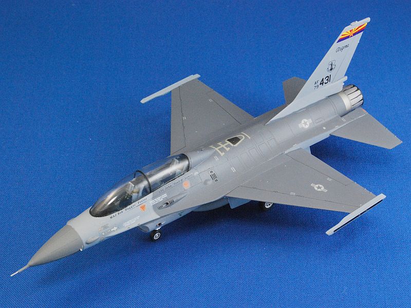 エッシー1/72 F-16Bファイティングファルコン(アリゾナANG)