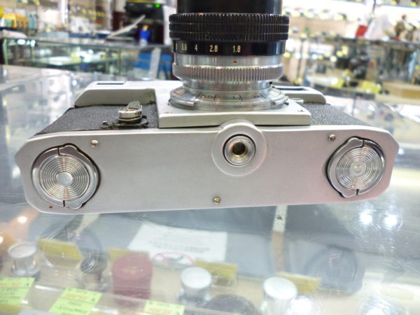 レンジファインダーカメラ「KIEV 4M」