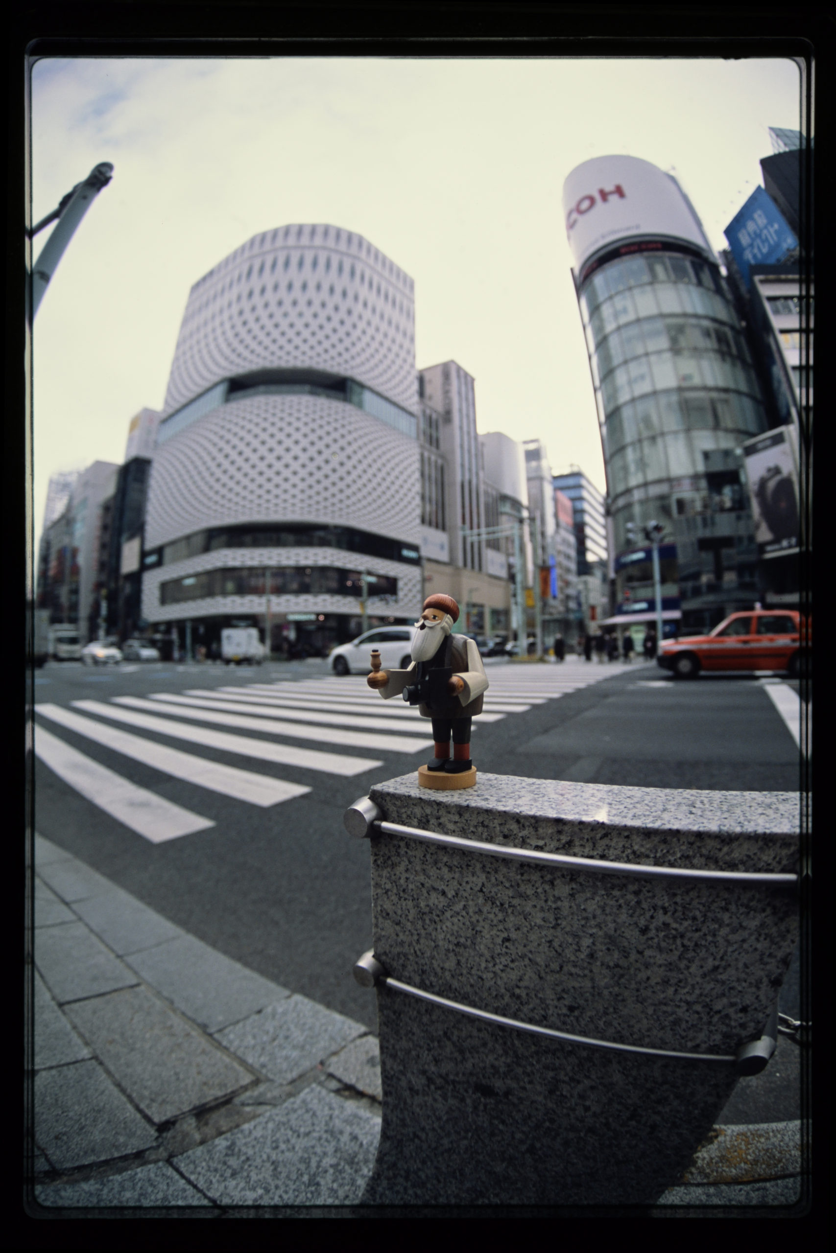 MC FISH-EYE ROKKOR-OK 16mm / f2.8 (1973年) (MINOLTA ミノルタ)