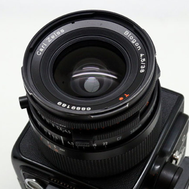 ハッセルブラッド 903 SWC Biogon 38mm f/4.5 T* Hasselblad 903SWC