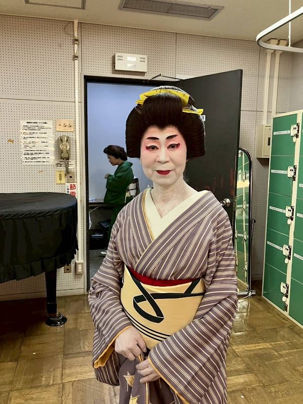 舞踊会のお仕事。 ｜ 北徳