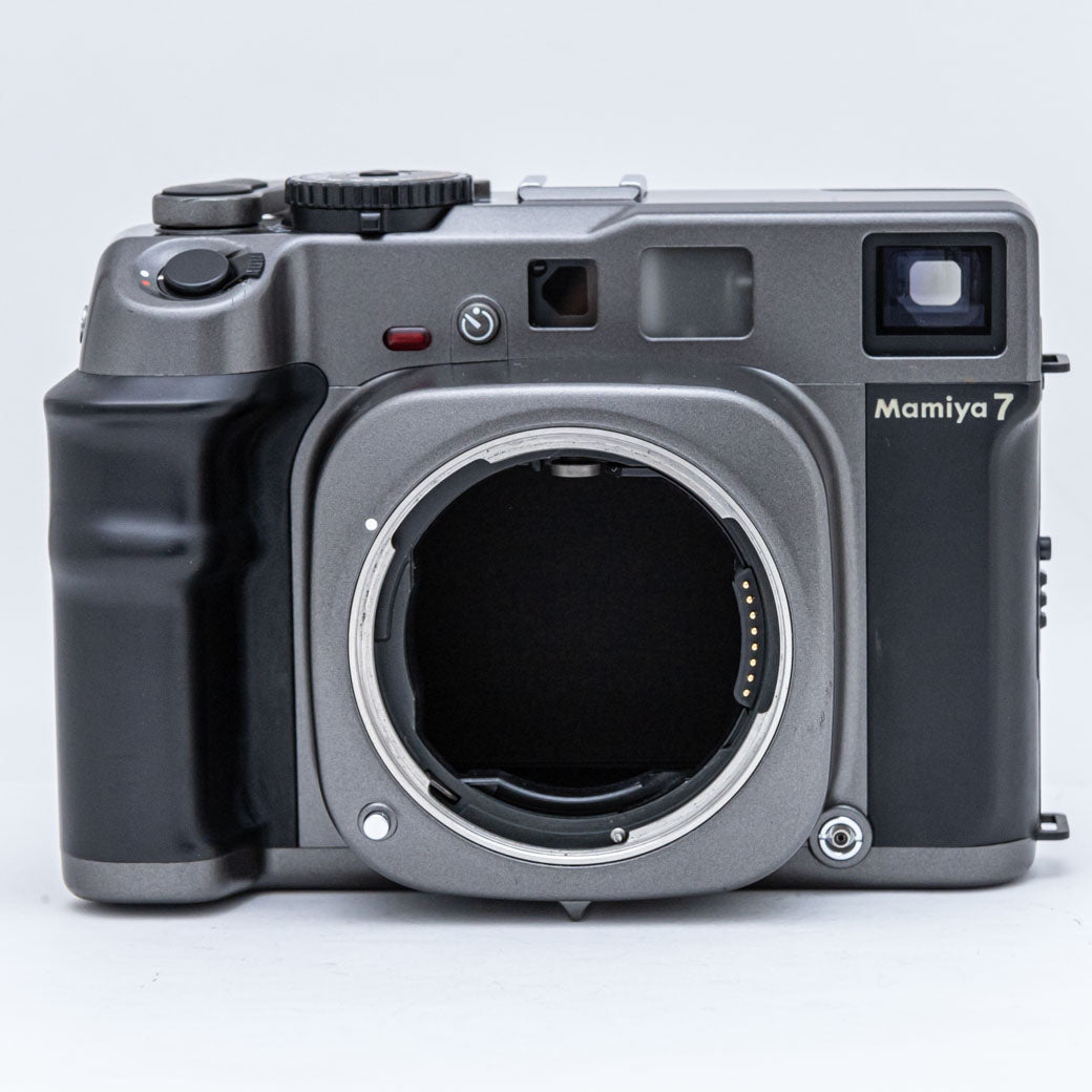 Mamiya マミヤ 7 – ねりま中古カメラきつね堂