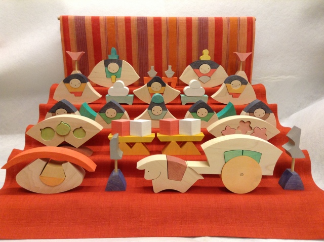 小黒三郎 楕円びな五段飾り（普通垂幕） 木のおもちゃ専門店 こどもの木