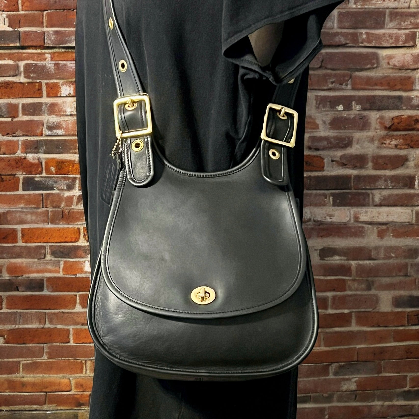 SOLD‼️ Vintage COACH Saddle Bag Black Leather Purse Made In The