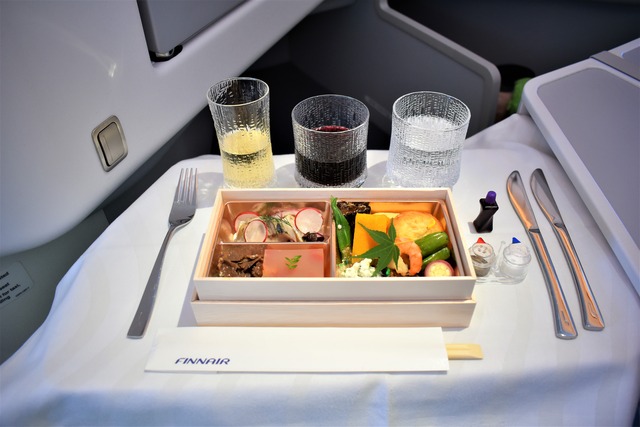 マリメッコ尽くしの機内食 フィンランド航空 ビジネスクラス : Ciel