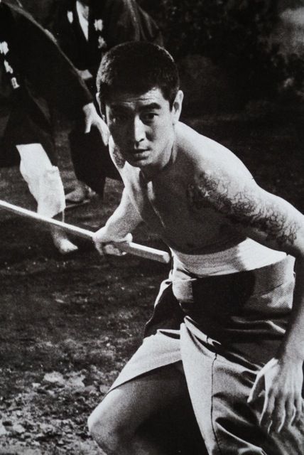 夜叉（やしゃ）』・・・健さん、さようなら。 : その場に立つ