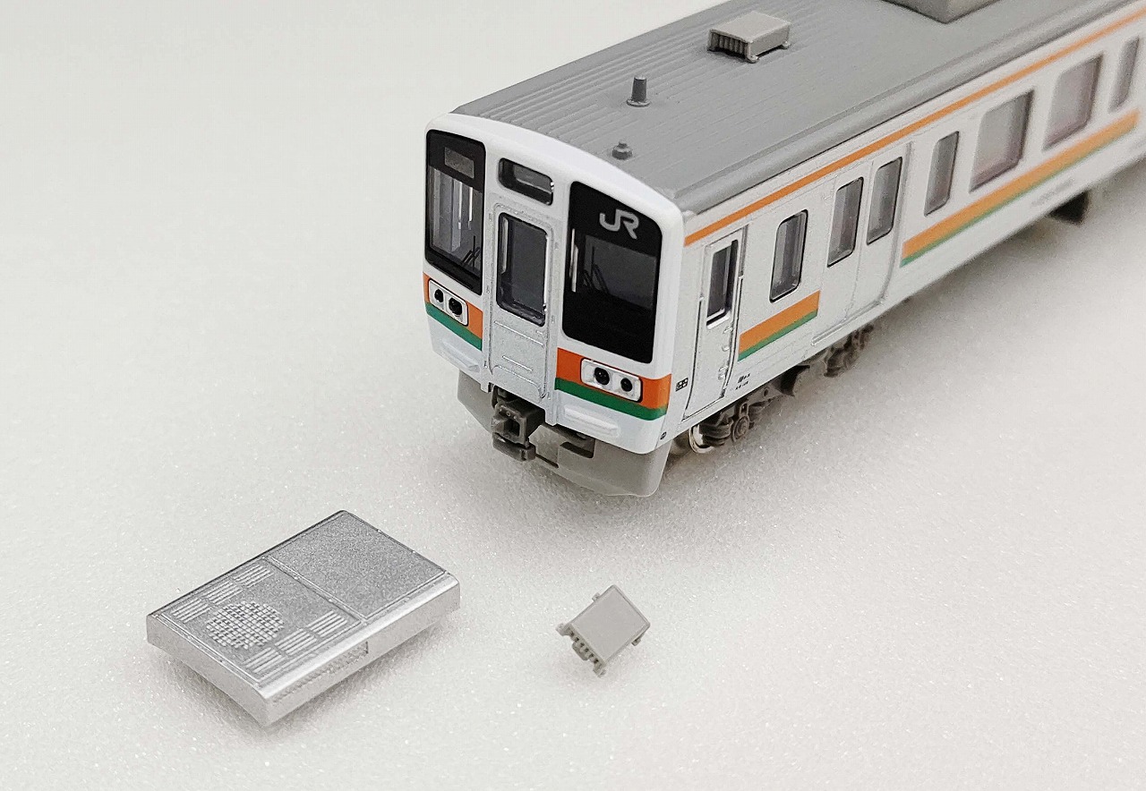 新規パーツにてよりリアル”に… 211系5600番台・6000番台 « GM通信