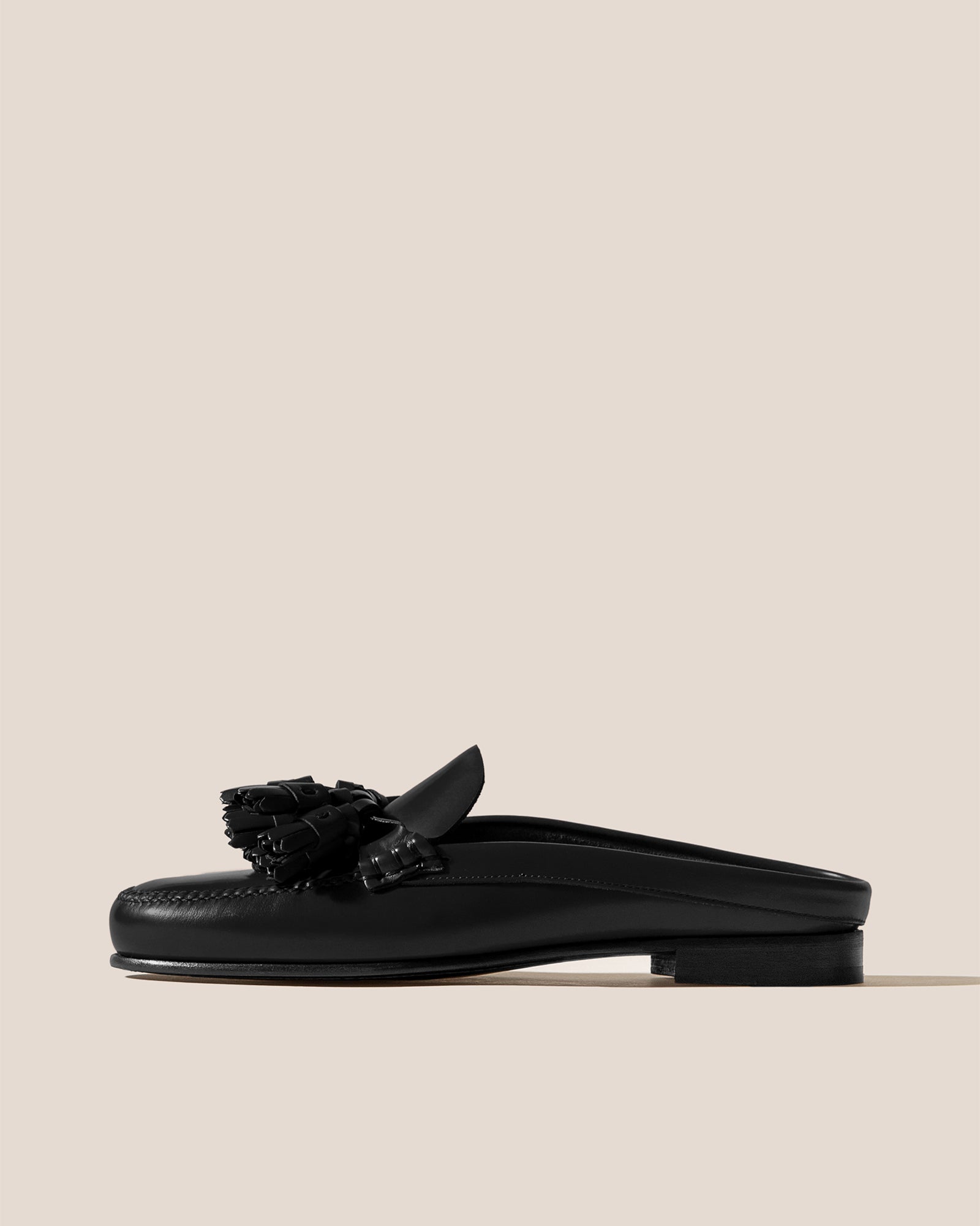 BORLADA - Tasseled Mule loafer – Hereu Studio
