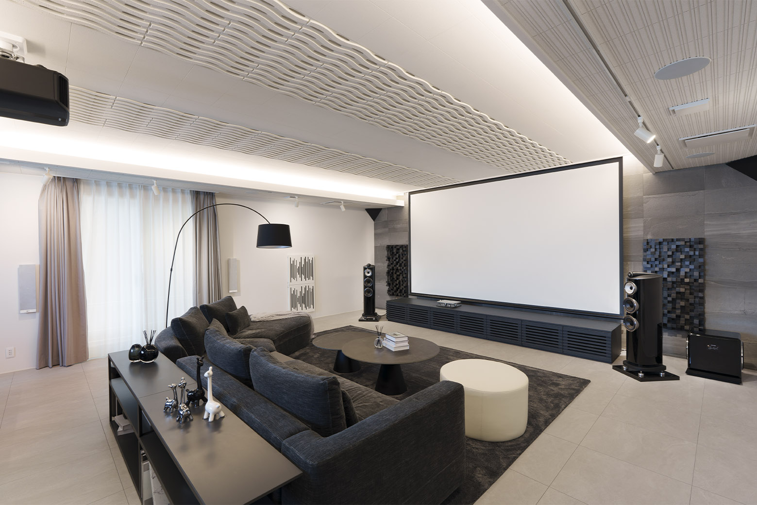 リビングシアターCASE73 ノイズ・音漏れの対策も本格派