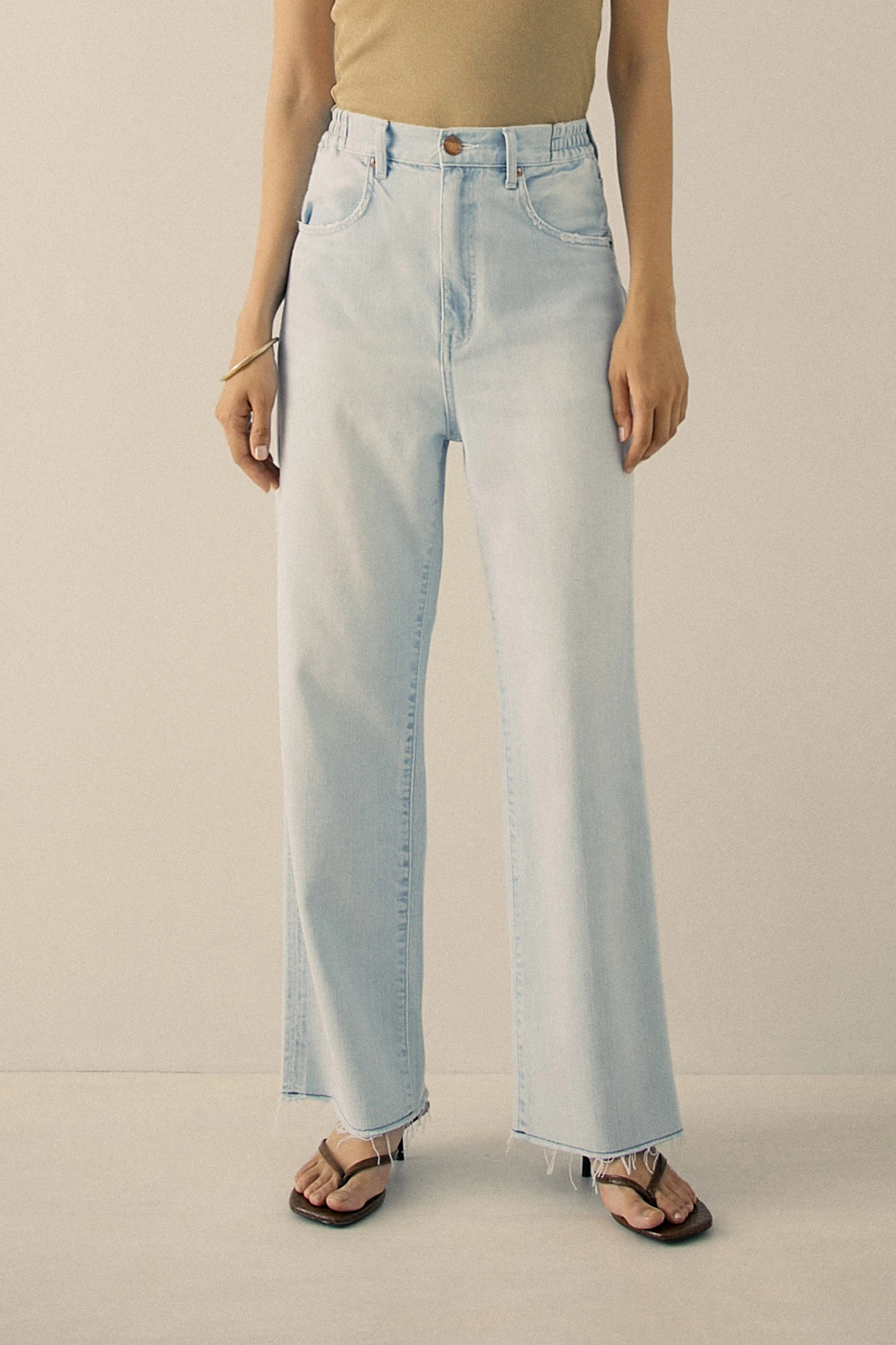 RED CARD TOKYO（レッドカード トーキョー）｜Manoaアイテムの詳細