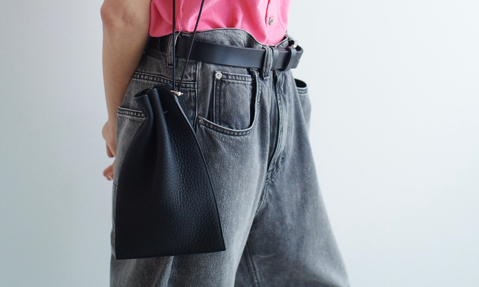 KINCHAKU POUCH（キンチャク・巾着ポーチ）通販 | 本革バッグ・メンズ