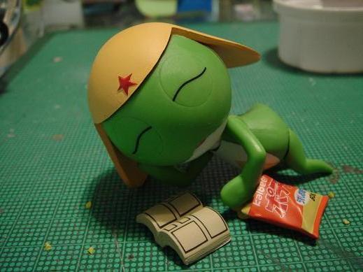 ケロン製地球侵略型フィギュア・ケロロ軍曹 | ラルル・ペコポン侵略