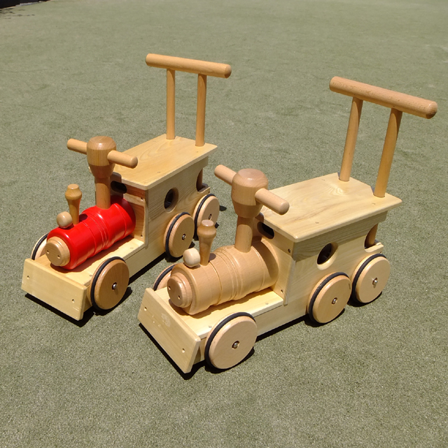 1歳頃～ 国産 子供ののりもの 汽車ポッポ レッドカラー 乗用 汽笛の音