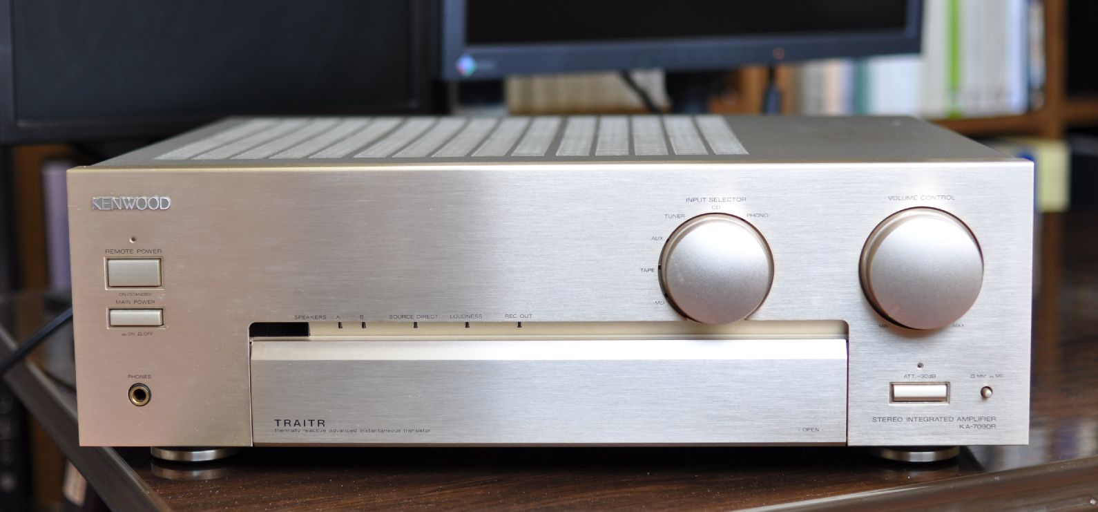 プリメインアンプ KENWOOD KA-7090R - カタカタ万歳！ パソコン