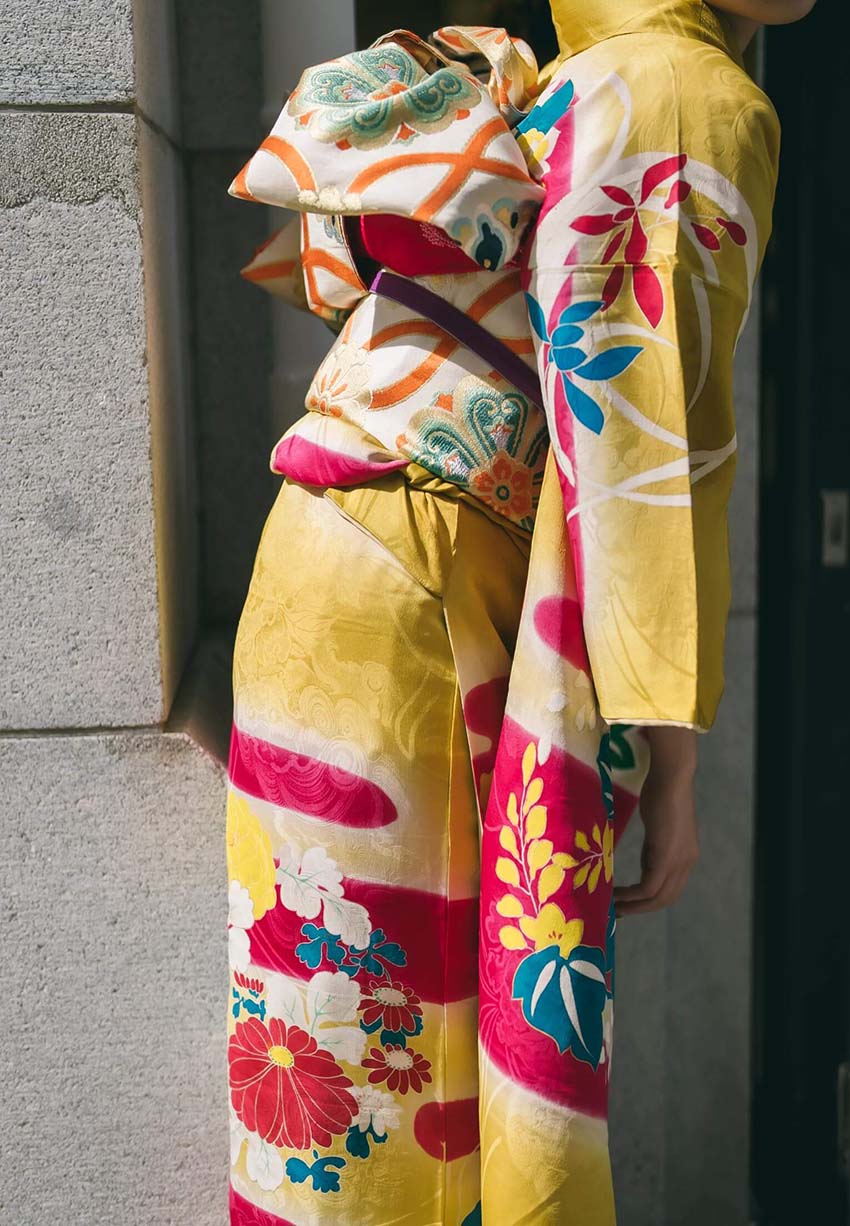 霞み漂う花鞠｜成人式前撮り・振袖レンタルのイロドリキモノ