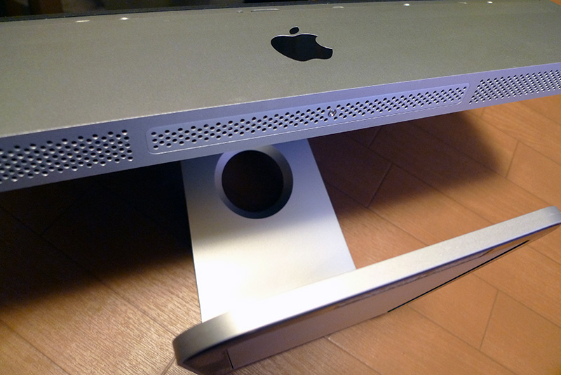 iMac (Early 2008) ＝ iMac 8,1 の HDD 換装手順 | ishwt::tracking