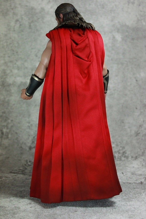 HOTTOYS THOR ダーク・ワールド ソー ライトアーマーver レビュー