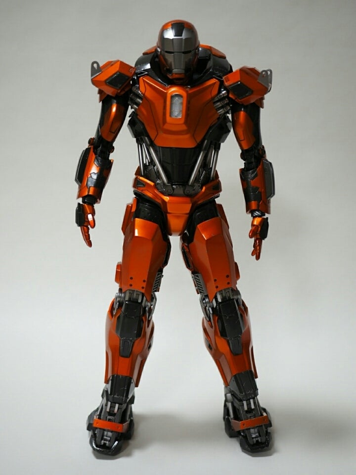 ホットトイズ アイアンマンマーク36 ピースメーカー レビュー①