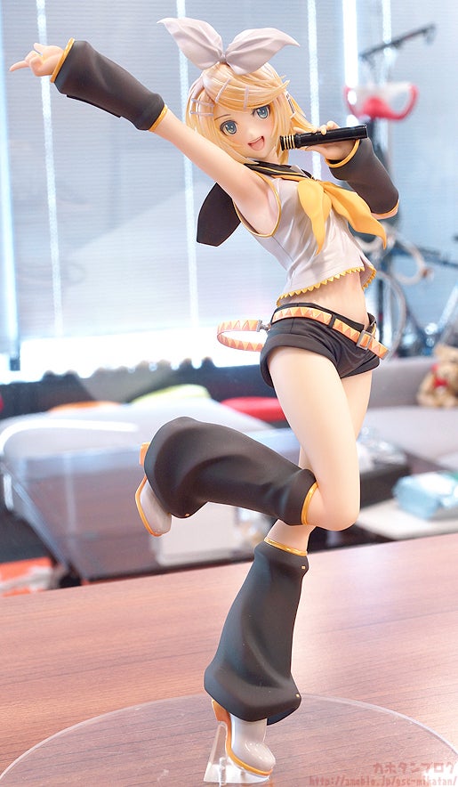 明日23日（金）案内開始♪マックスファクトリーさんアイテム「鏡音リン