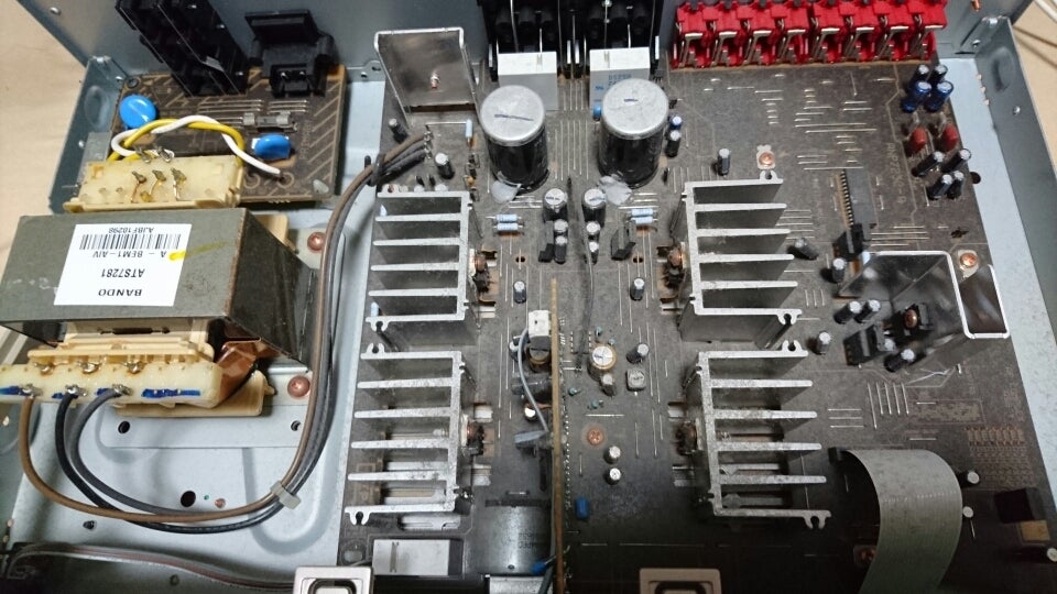 何気に評価の良いPioneerのエントリープリメインアンプA-D1ジャンクを