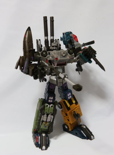 ブルーティカス：コンバットロン | 集れ！超ロボット生命体 MYSTERIOUS