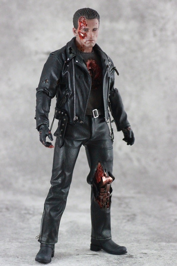 HOTTOYS T2 T-800 バトルダメージver レビュー！！ | MarkⅦの