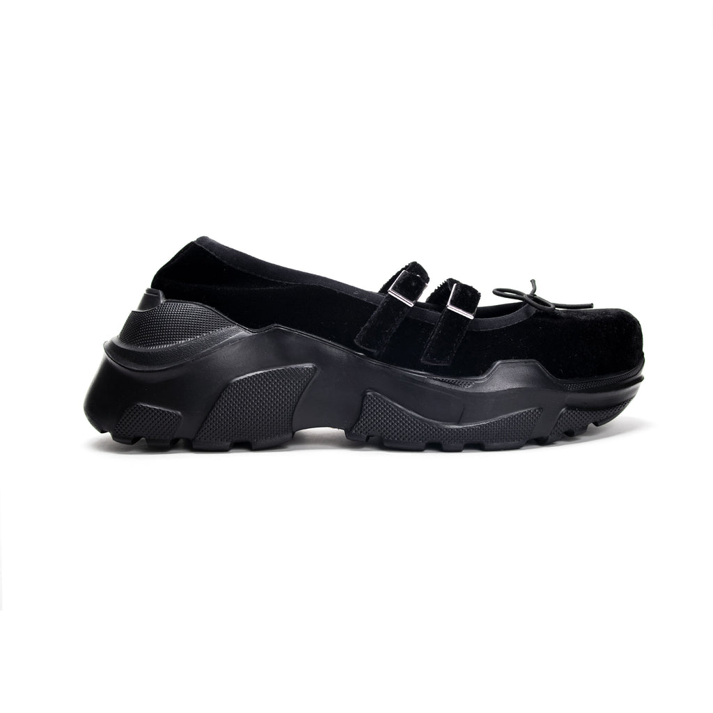 Giselle_velvet Black velvet×BK – AKIKOAOKI(アキコアオキ)公式