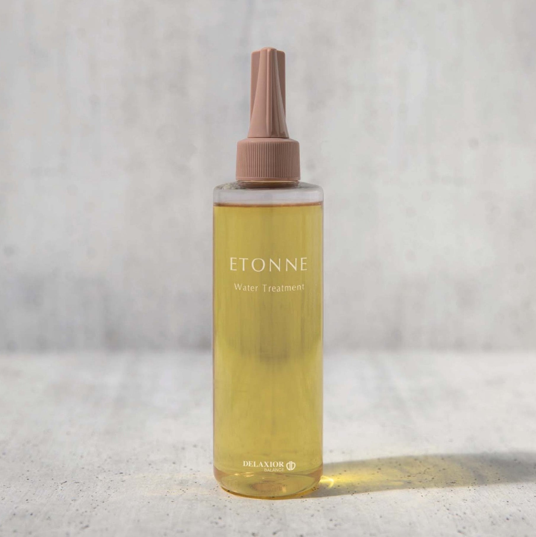 サラ髪''を目指せるデラクシオ【エトネ】 ウォータートリートメントと