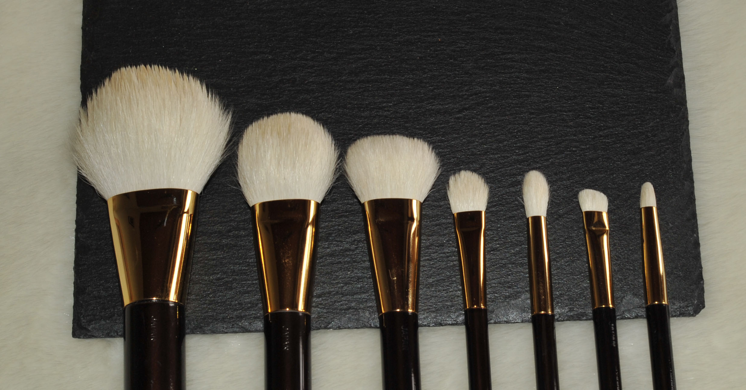7 Tom Ford brushes – Sweet Makeup Temptations