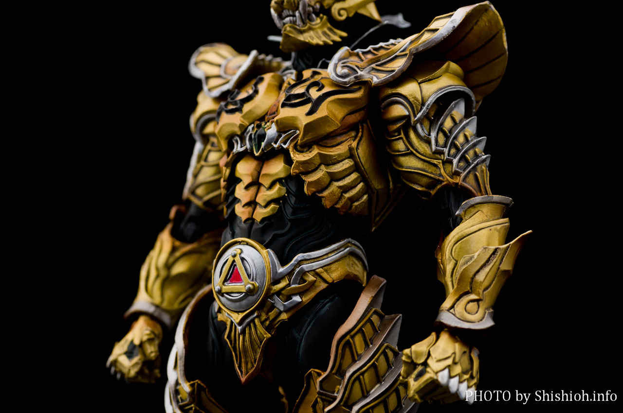 レビュー】 バンダイ 魂ウェブ商店 魔戒可動 黄金騎士 ガロ・翔 [牙狼