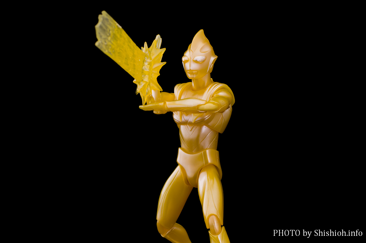 レビュー】 バンダイ 魂ウェブ商店 ULTRA-ACT グリッターティガ