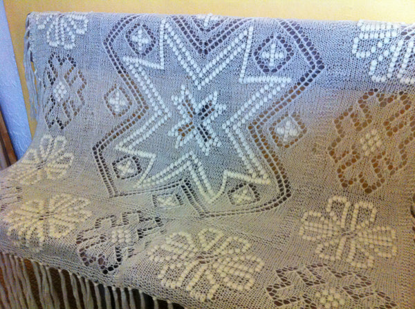 エストニアのハプサルレース - amirisu online store