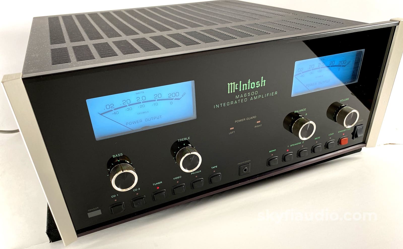 McIntosh MA6500 Integrated Amplifier - All Analog!
