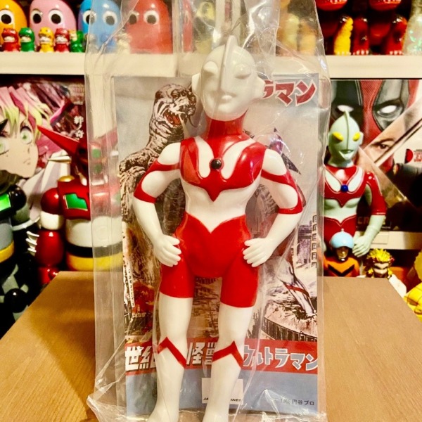 マーミット社製の「ネロンガ＆グリーンモンス」ソフビフィギュアセット