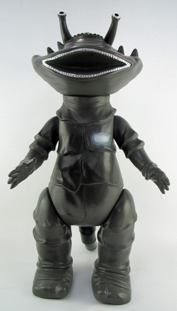 2016年9月10日締切でブルマァクから「カネゴン〈モノクロ〉」、「S