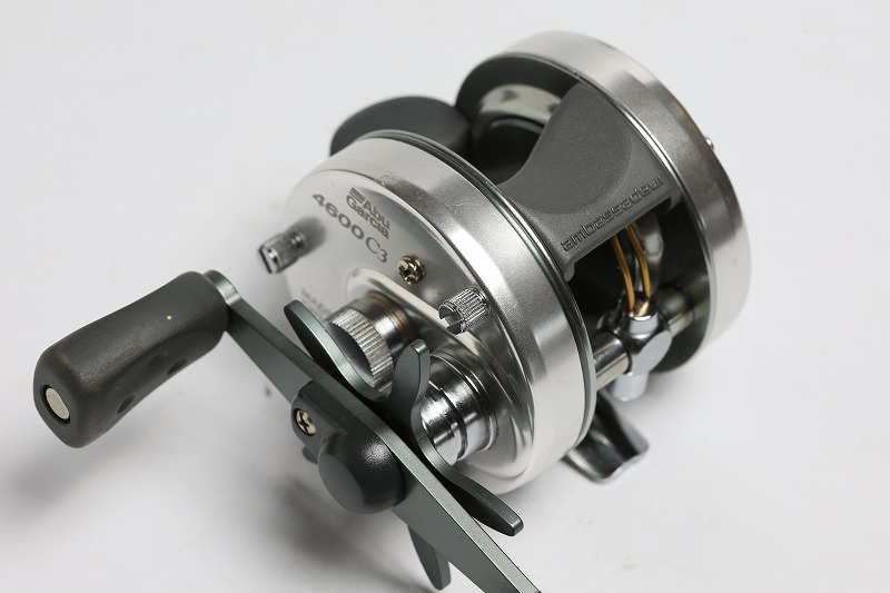 アブガルシア アンバサダー 4600 C3 旧モデル 150016 – Tackle Shop