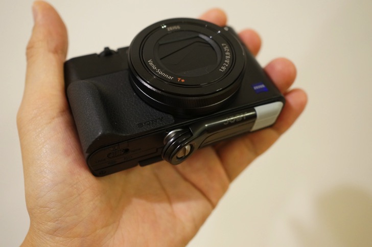 SONYのRX100M3のために買ったアクセサリーのまとめ（グリップ、保護