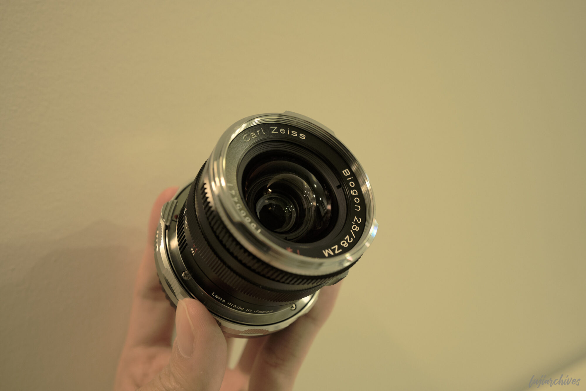 Review】標準から広角域なZeiss Biogon 28mm F2.8 ZM | FUJIARCHIVES