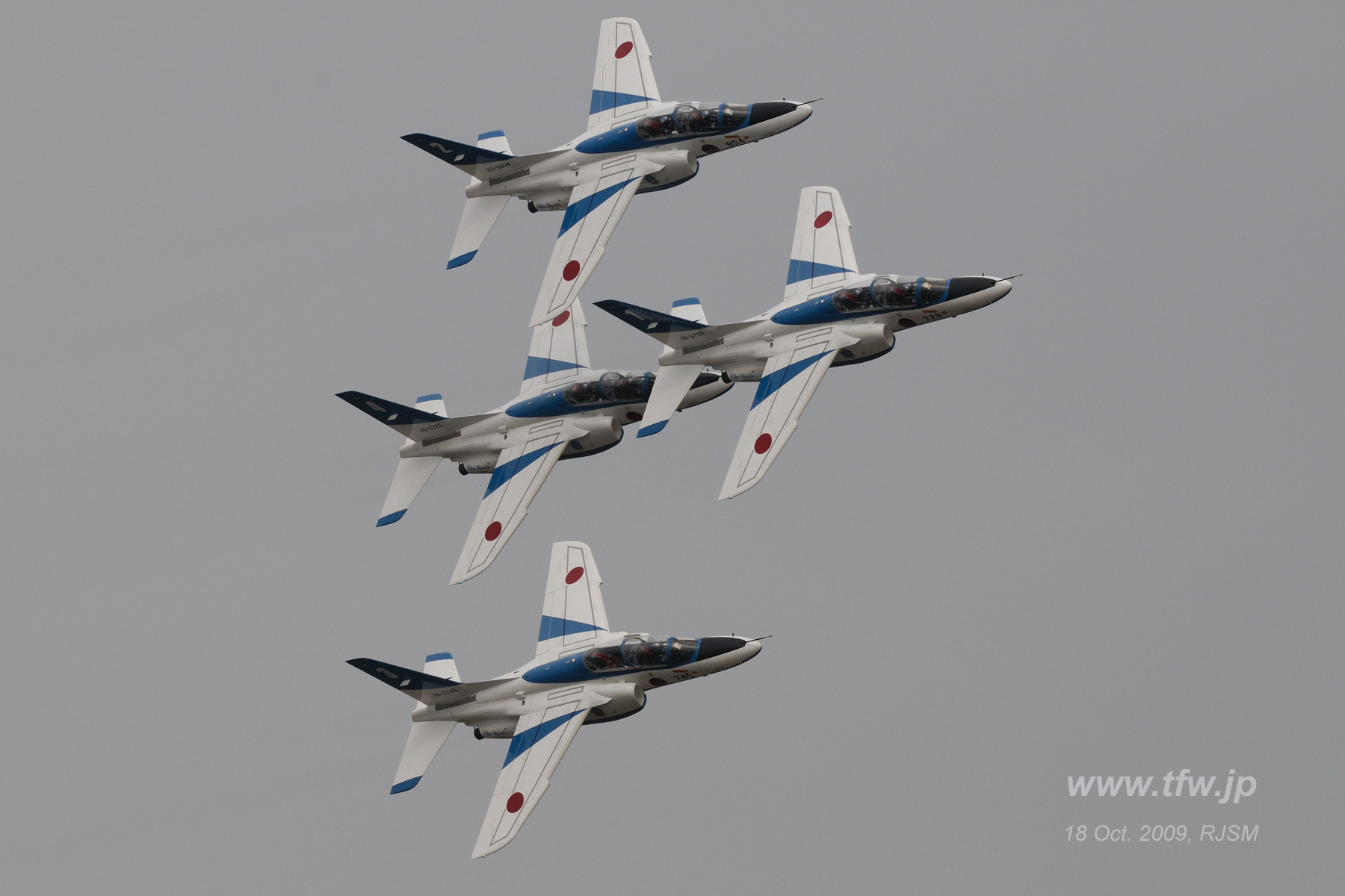 サンダーバーズ＠三沢基地航空祭2009: TFW Flight Recorder