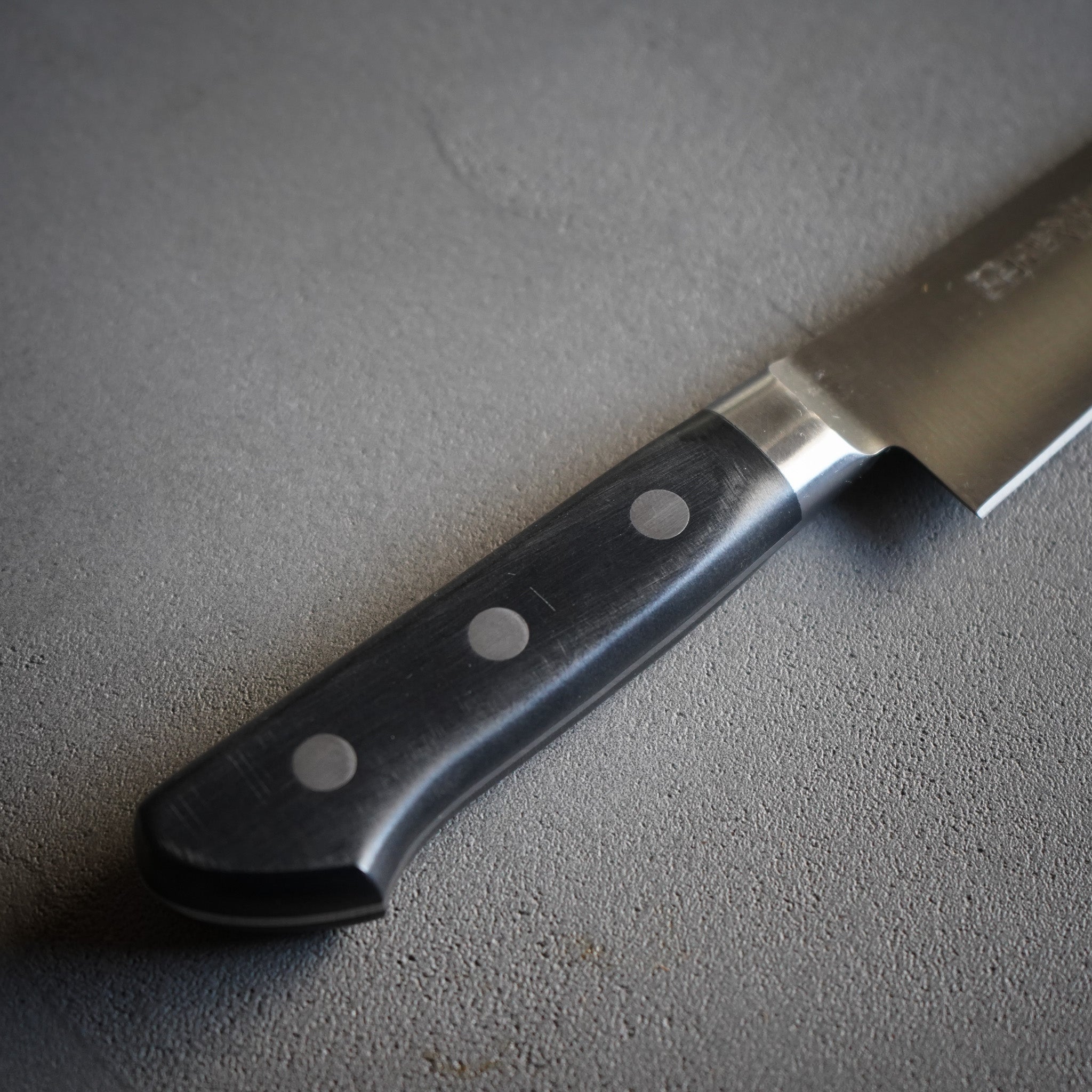 日本鋼 筋引包丁 / 堺孝行 – Tomoe-Ya