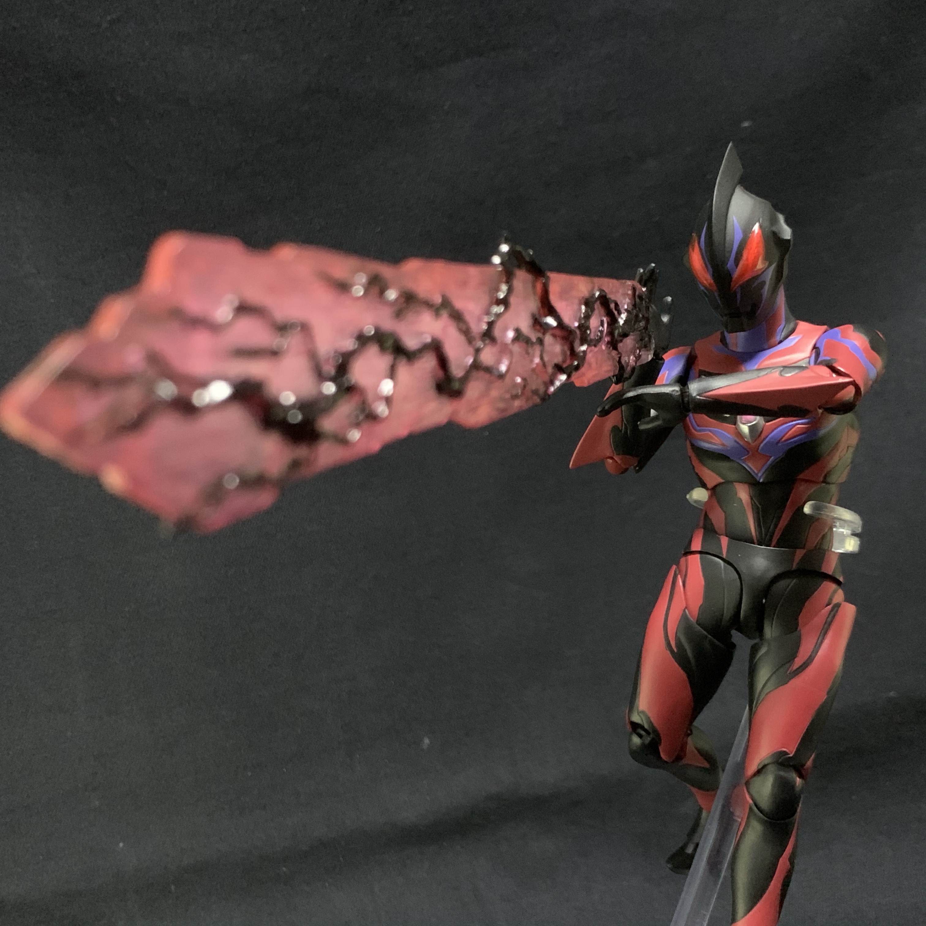 簡易レビュー】S.H.Figuarts ウルトラマンジードダークネス – Ultra