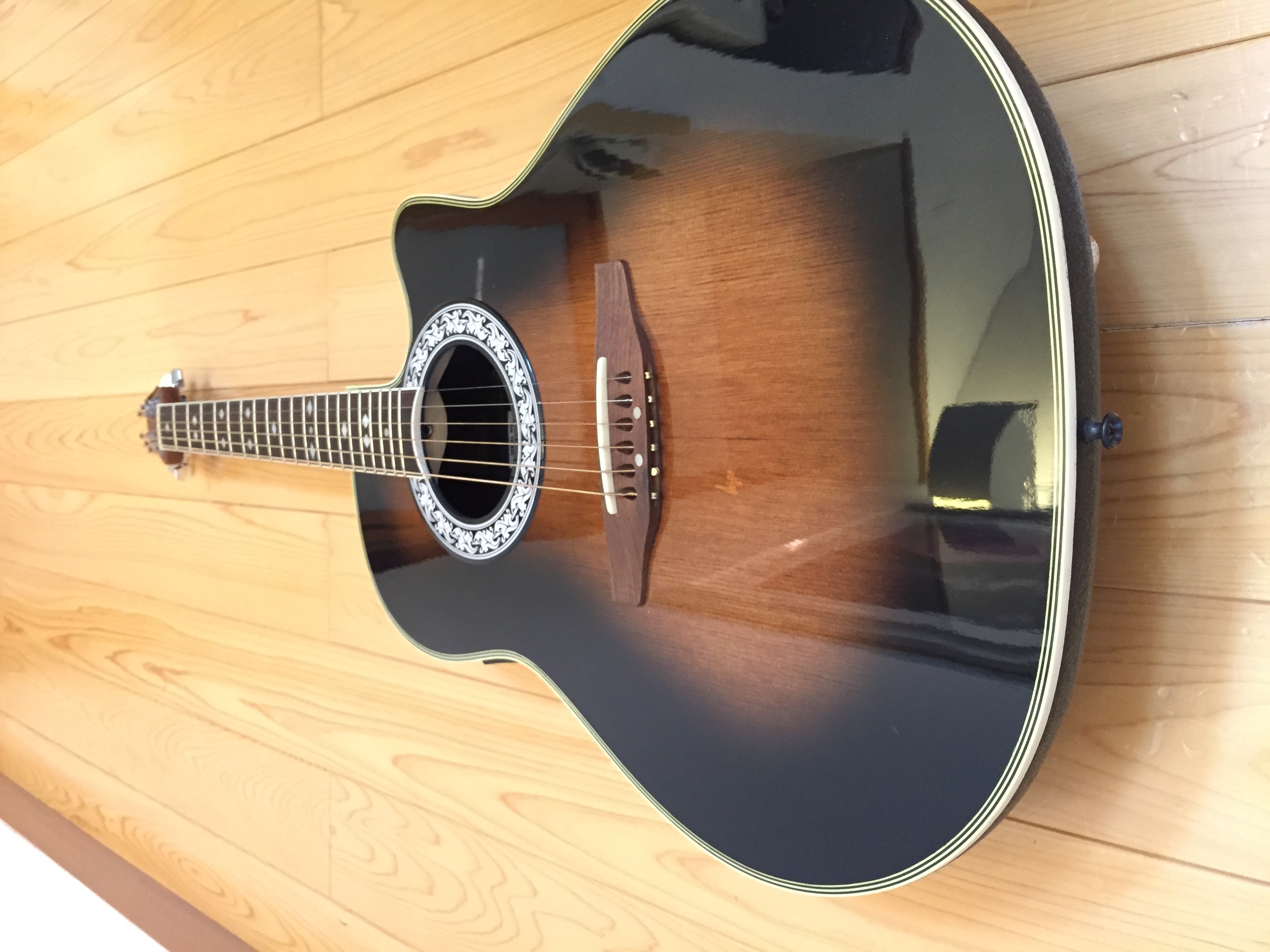 オベーション／Ovation Celebrity CC157 美品 – C.I.K カスタム インス