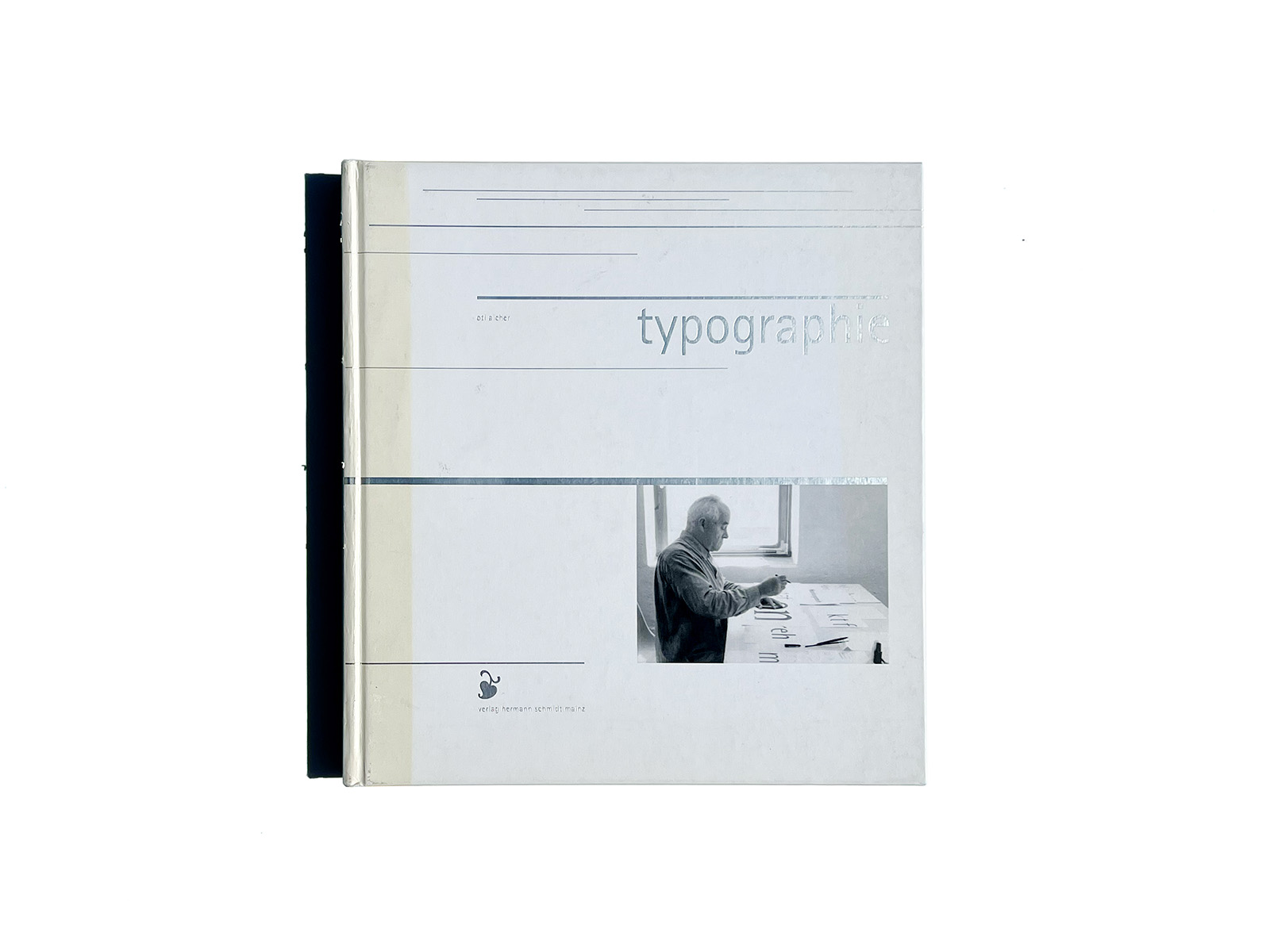 Typographie Otl Aicher | PAGE SPREAD
