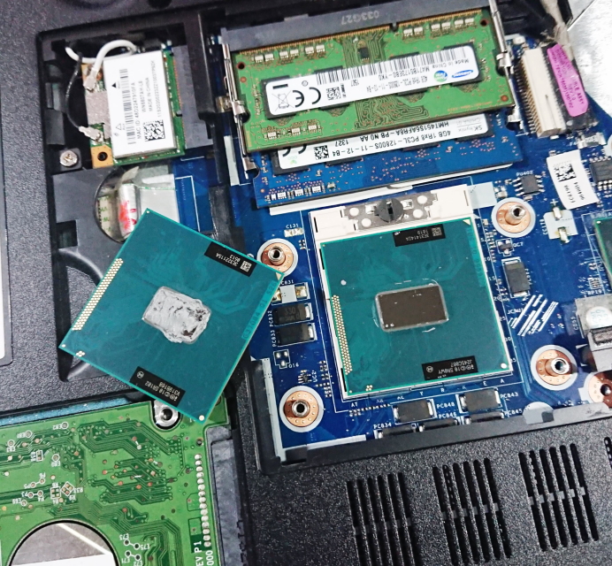 なんだかセレロンCPUノートパソコンばかりが増えたので、NEC LaVie