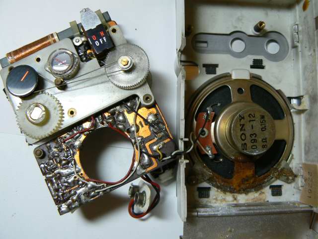 動作品 SONY TR-830ラジオ ケース付き ソニー SONY TR-830 AM