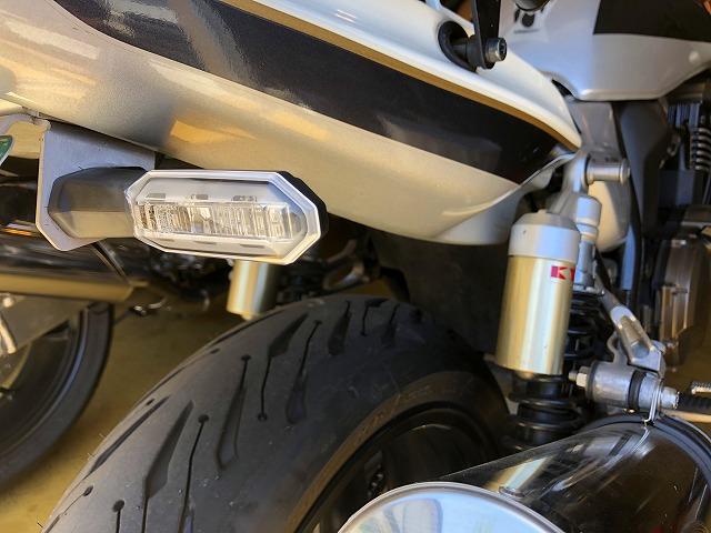 カワサキ ZRX1200 純正LEDウィンカー流用装着 埼玉県入間郡三芳町（司