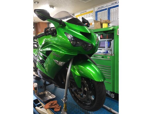 カワサキ ZX-14R フロントフォーク オーバーホール（OH） バイク