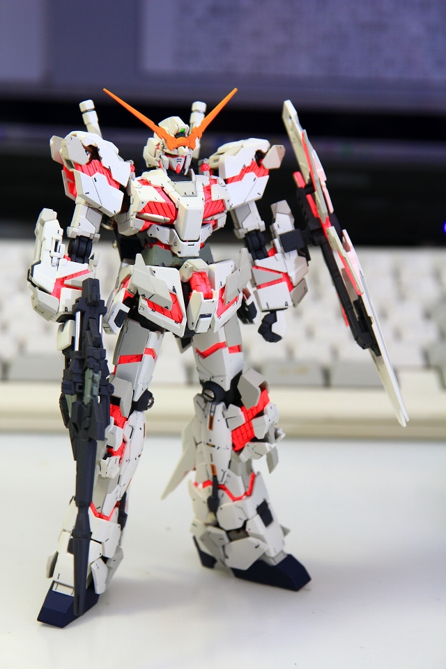 RG ユニコーンガンダム デストロイモード T30【ぷらもっち】