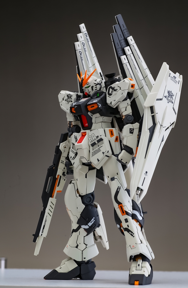 RG 1/144 ニューガンダム・九龍仕様 W16【ぷらもっち】